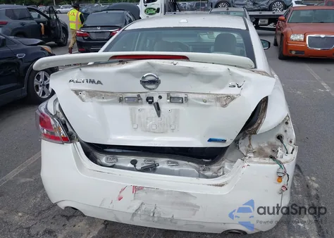 2014 Nissan Altima 2.5 Sv z USA, uszkodzony, nr VIN 1N4AL3AP4EC408540